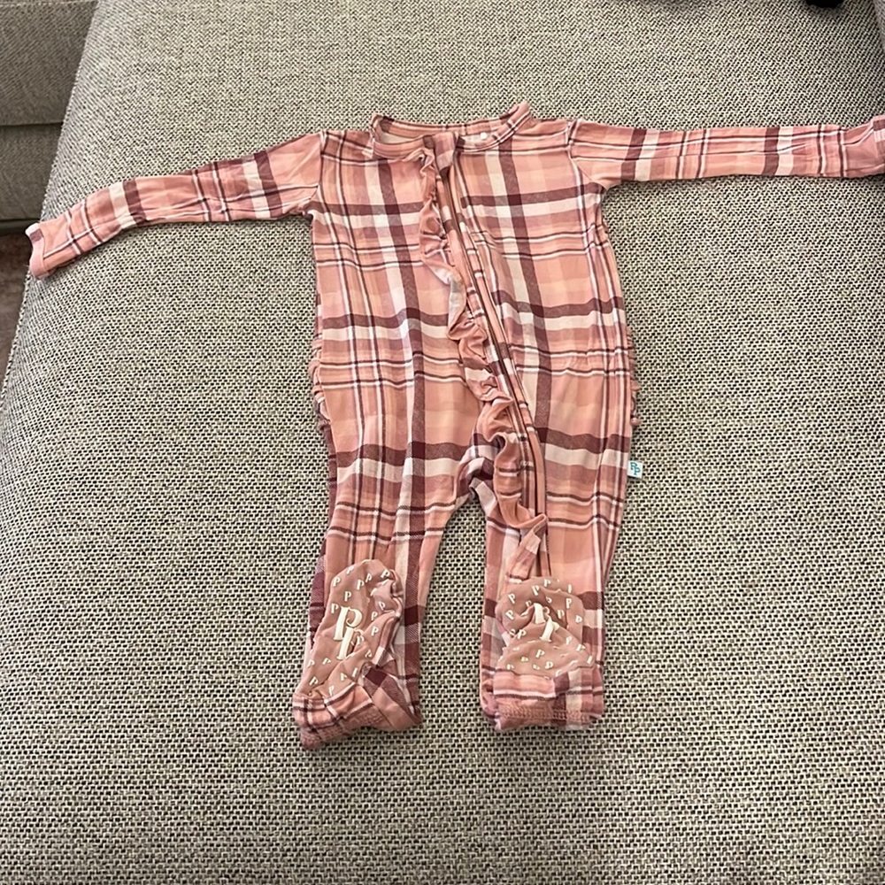 Posh Peanut plaid footie 0-3 months